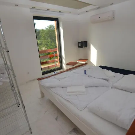 Modern In Lipno 200m From The Shore And 800m From The Ski Lift Lipno nad Vltavou